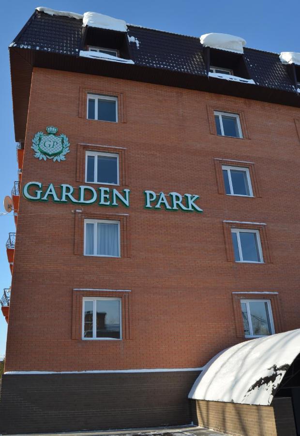 Golden Park Hotel Pavlodar Exterior photo